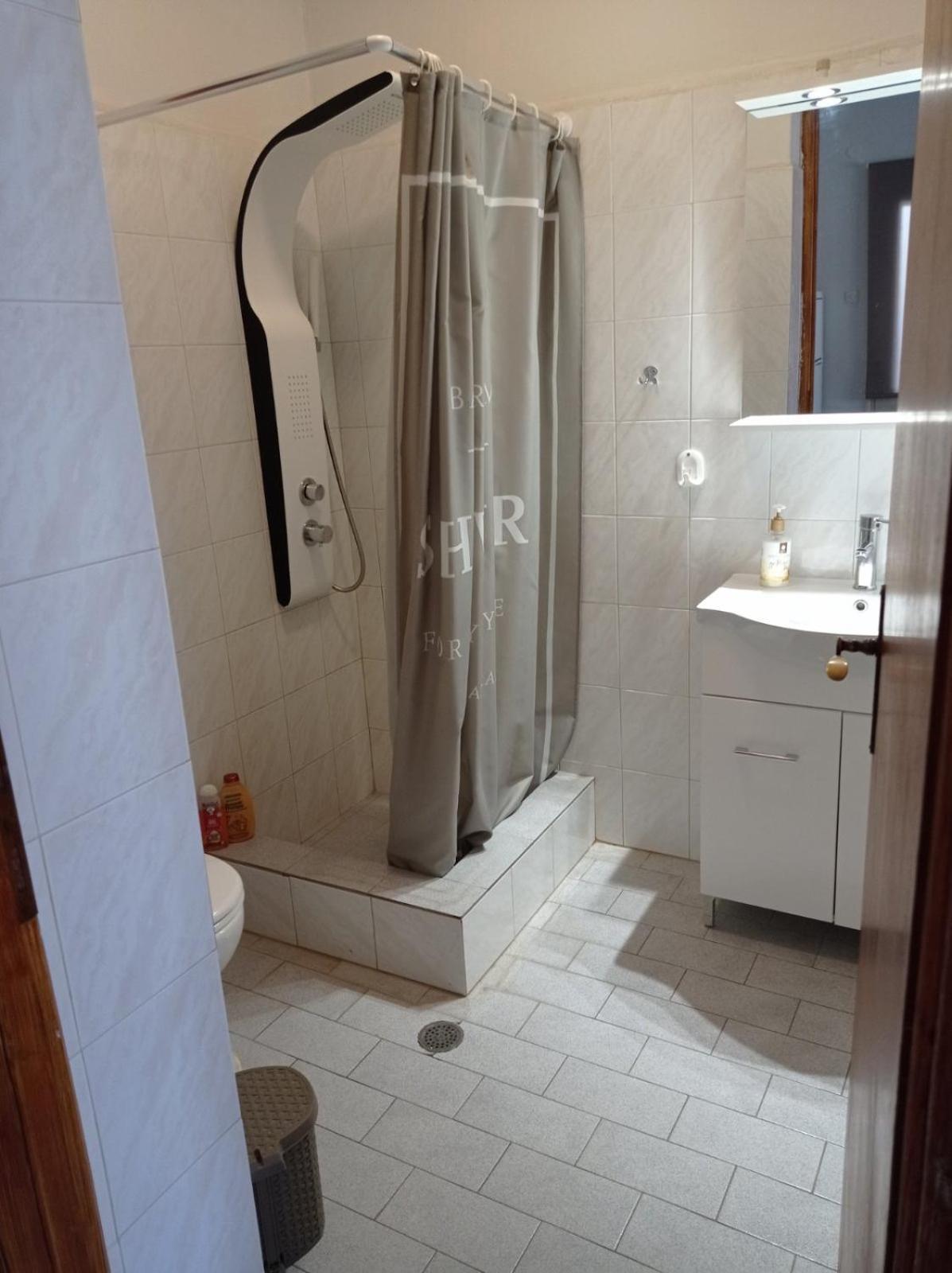 Comfortable & Cozy House Apartment Волос Екстериор снимка