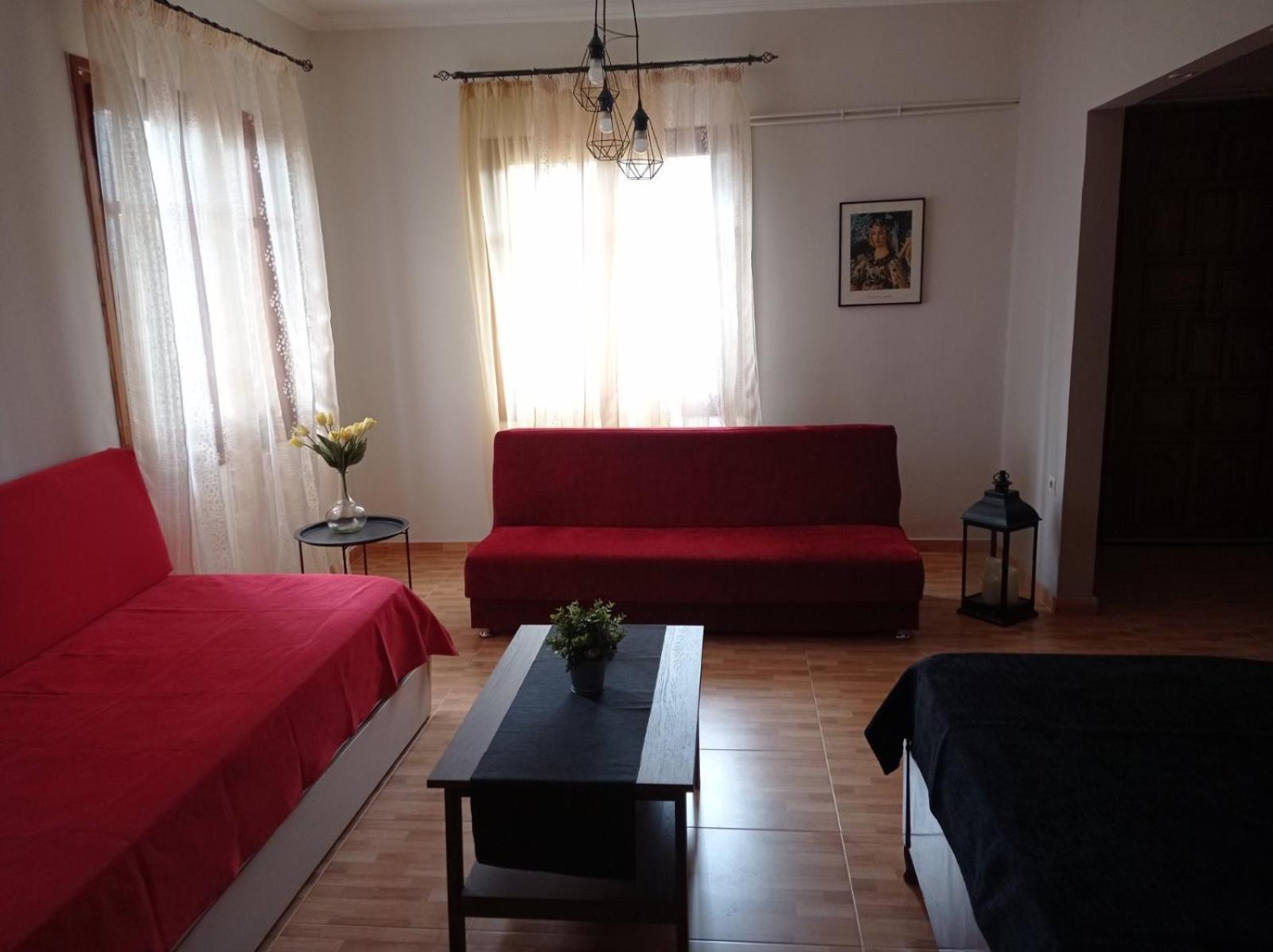 Comfortable & Cozy House Apartment Волос Екстериор снимка
