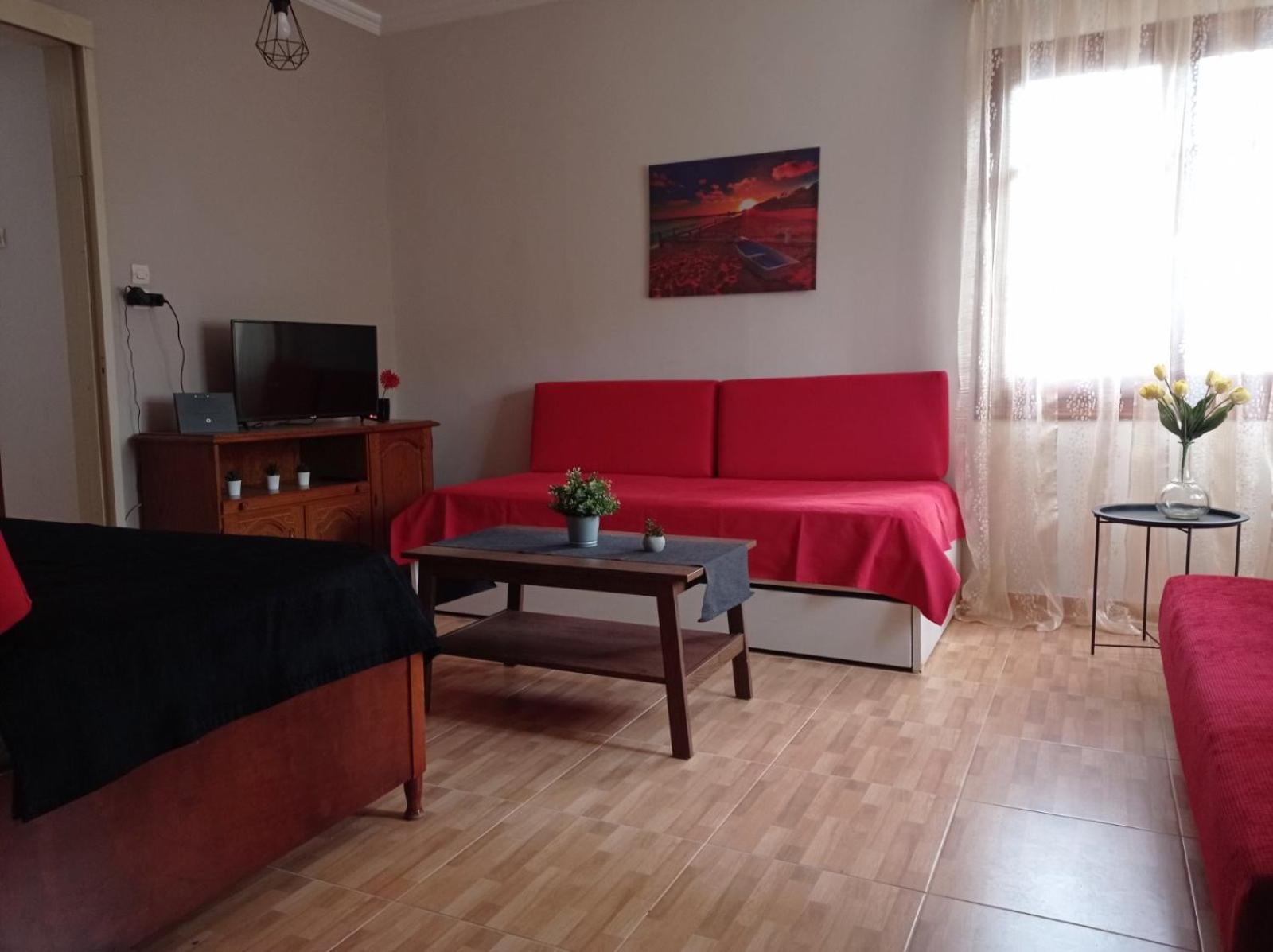 Comfortable & Cozy House Apartment Волос Екстериор снимка