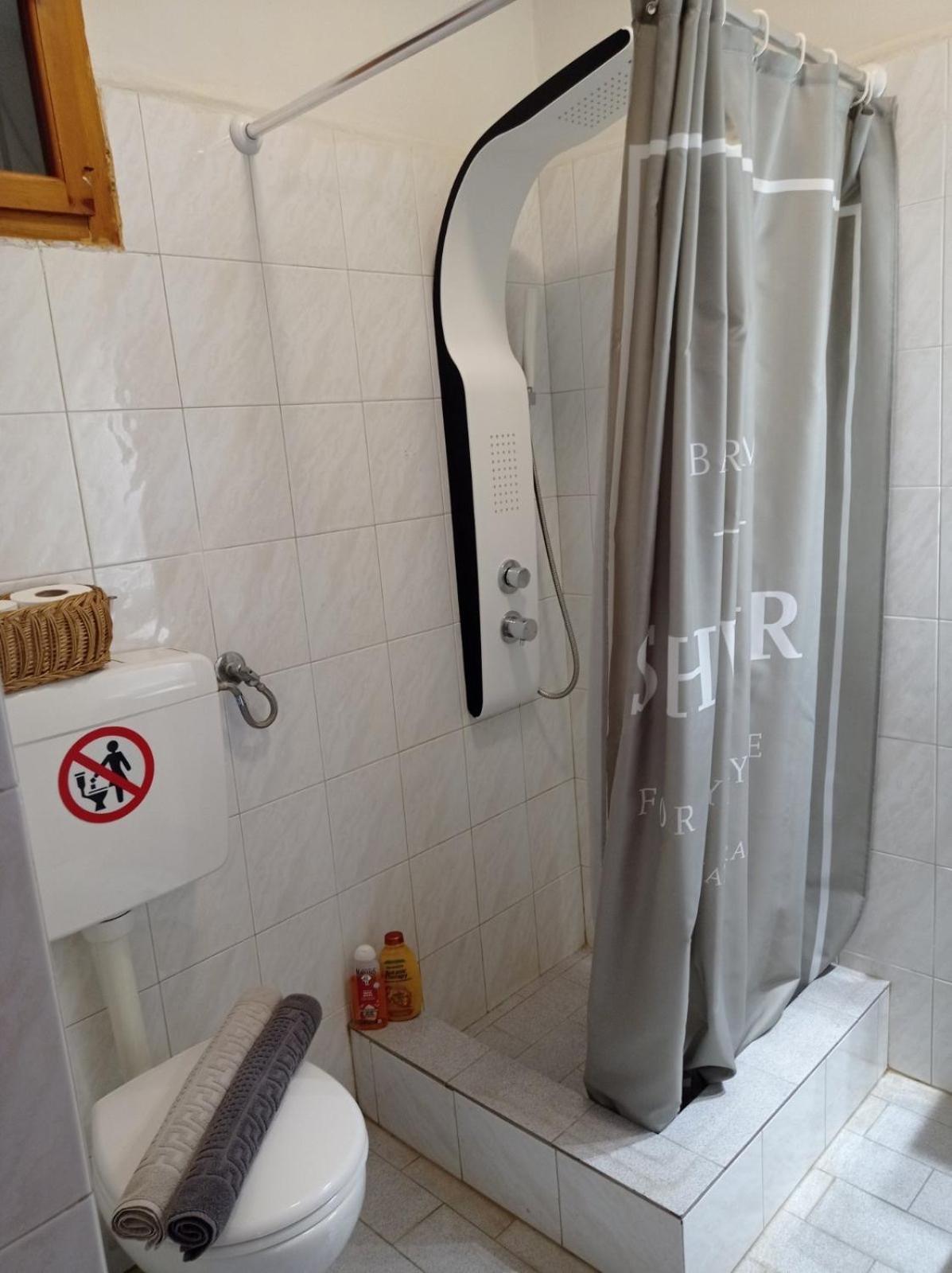 Comfortable & Cozy House Apartment Волос Екстериор снимка