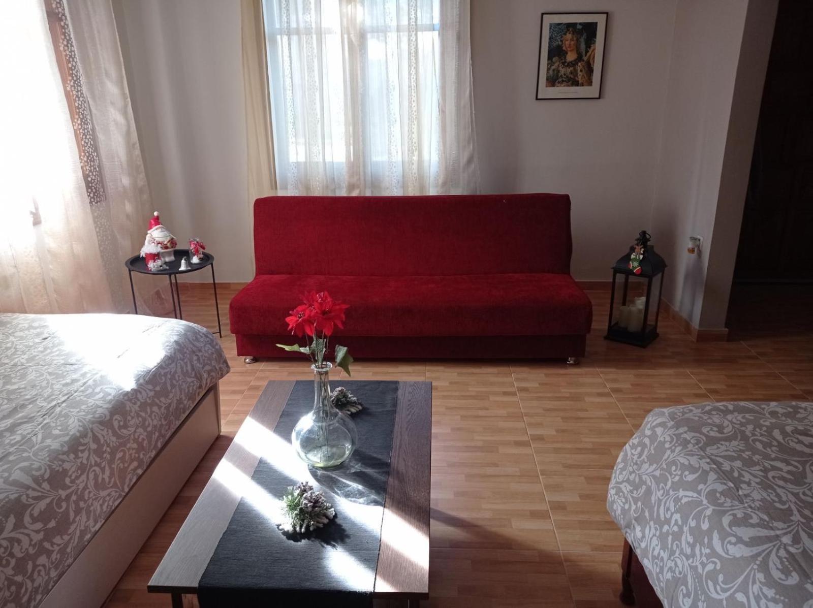 Comfortable & Cozy House Apartment Волос Екстериор снимка